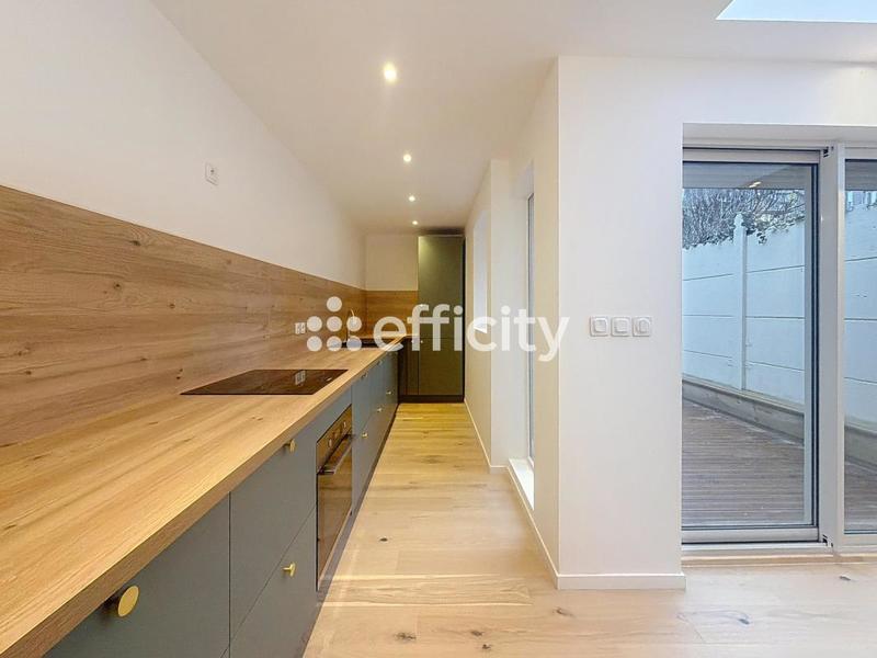 Maison de ville - 104 m² - 4 pièces