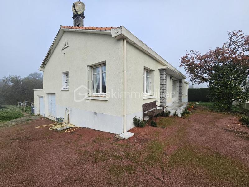 Maison traditionnelle - 112 m² - 5 pièces