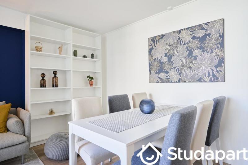 Chambre - 115 m² - 1 pièce