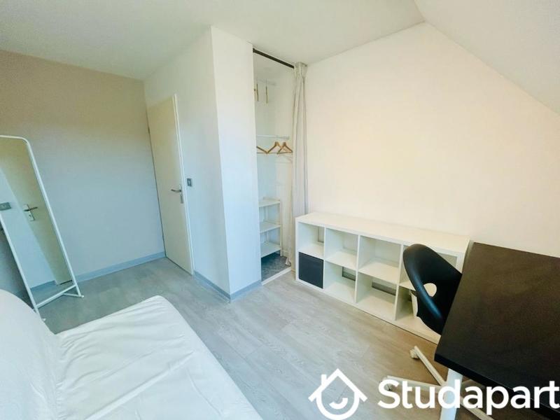 Chambre - 58 m² - 1 pièce