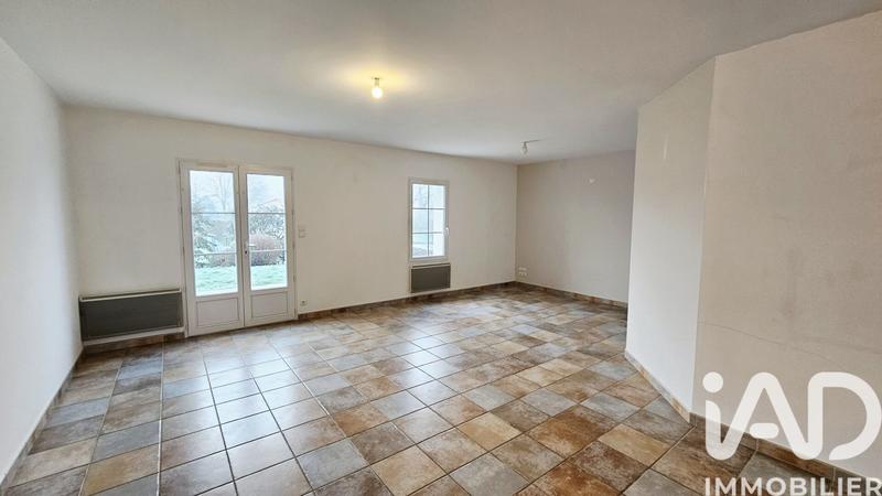 Maison - 90 m² - 5 pièces