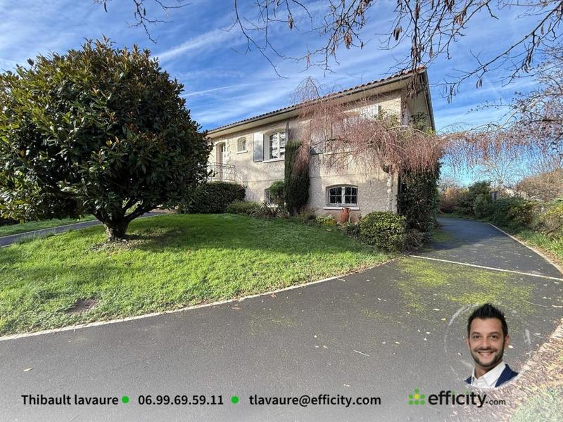 Maison - 177 m² - 8 pièces