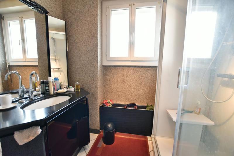 Maison - 161 m² - 5 pièces