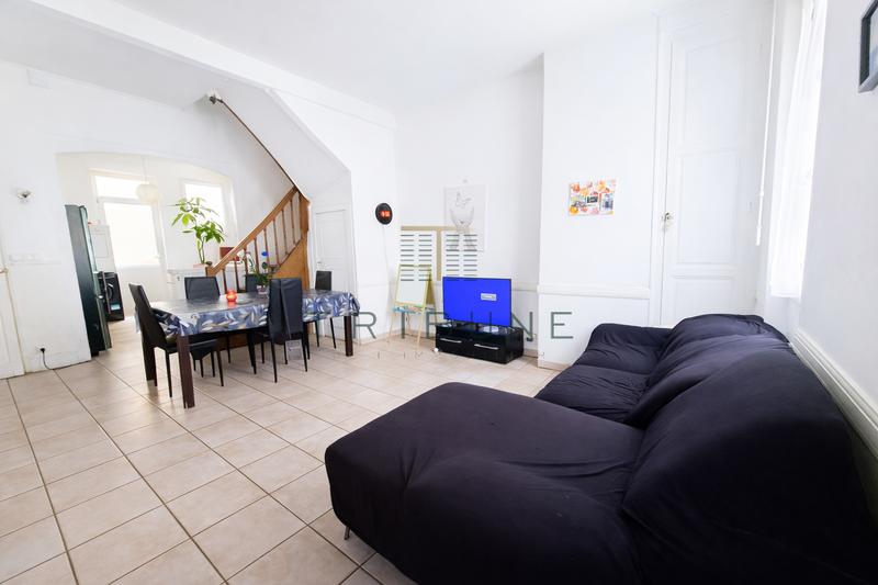 Maison - 102 m² - 4 pièces