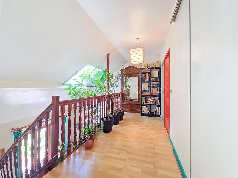 Maison - 139 m² - 6 pièces