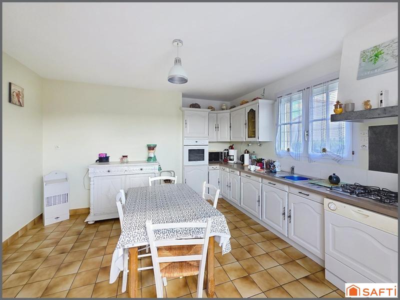 Maison - 98 m² - 4 pièces