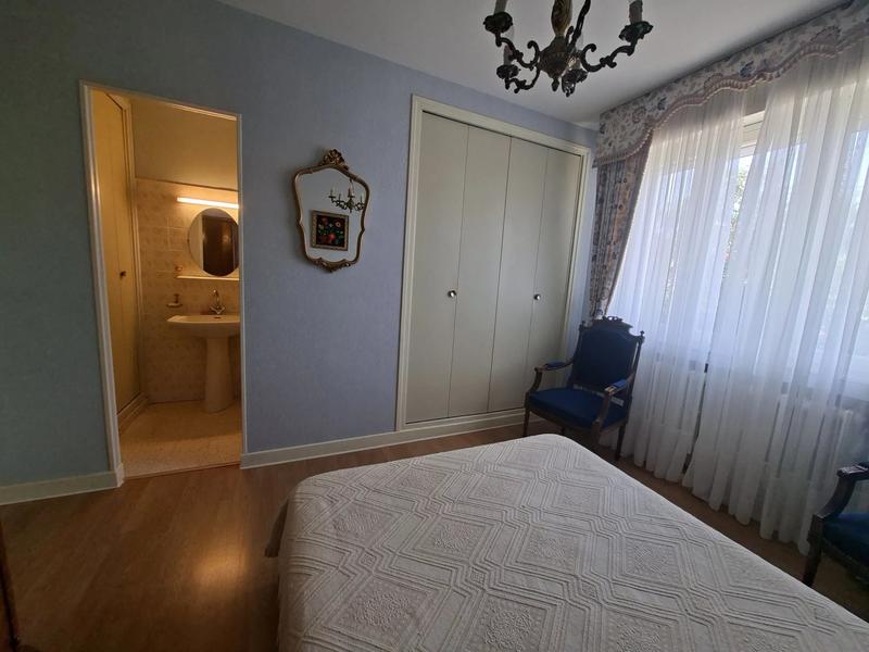 Maison - 93 m² - 4 pièces