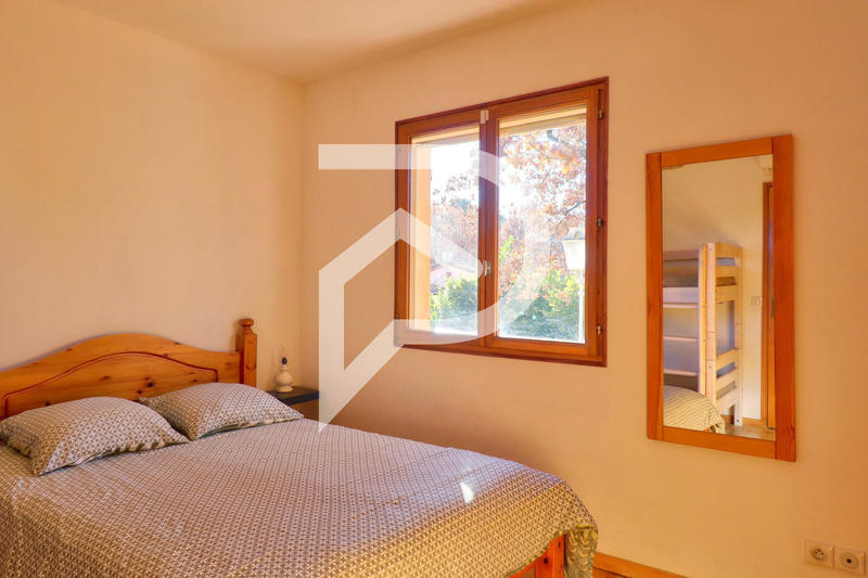 Villa - 137 m² - 6 pièces