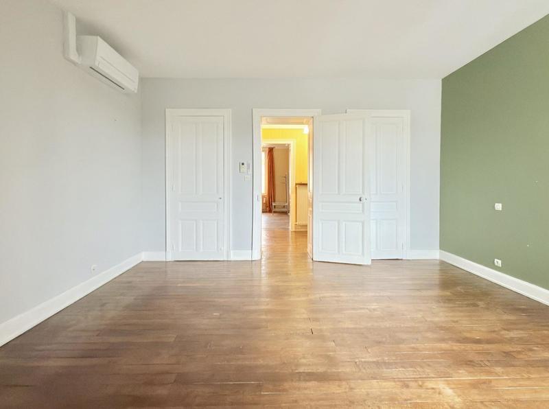 Appartement - 105 m² - 3 pièces