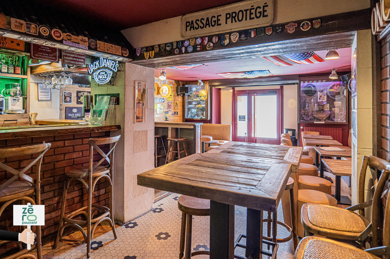 Fonds de commerce - Magasins - 127 m²