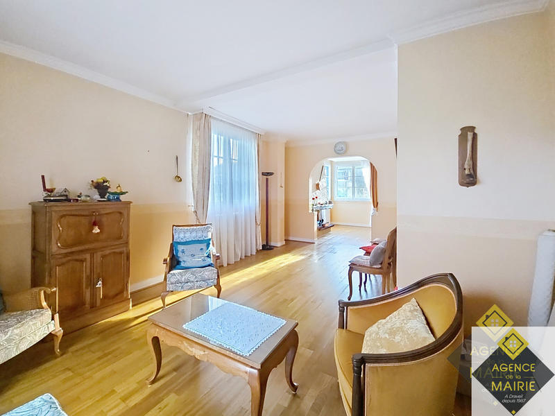 Maison - 89 m² - 5 pièces