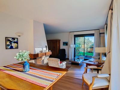 Maison - 171 m² - 7 pièces