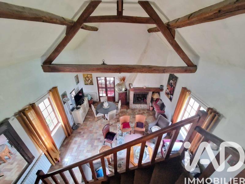 Maison - 200 m² - 11 pièces