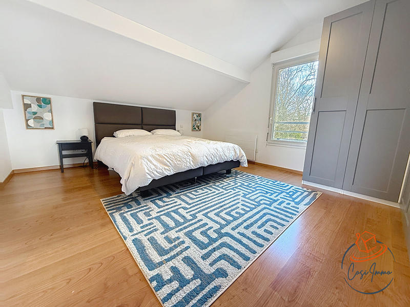 Villa - 168 m² - 6 pièces