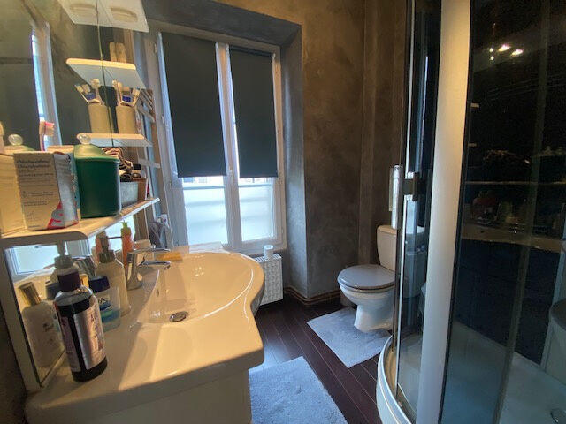 Maison - 227 m² - 11 pièces