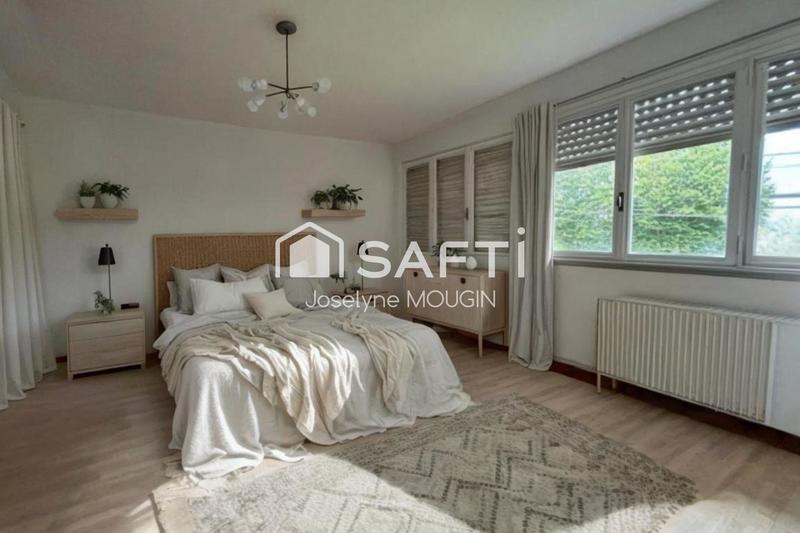 Maison - 220 m² - 7 pièces