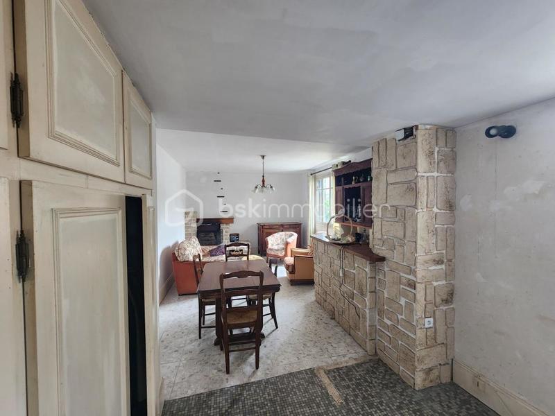 Maison - 163 m² - 9 pièces