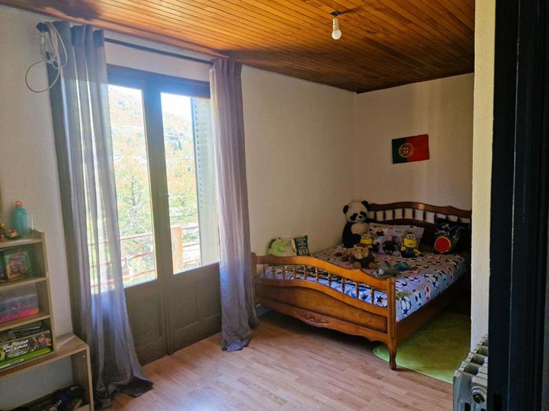 Maison - 199 m² - 7 pièces