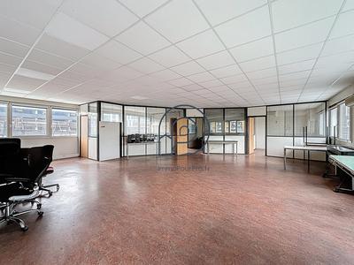 Bureau - 129 m²