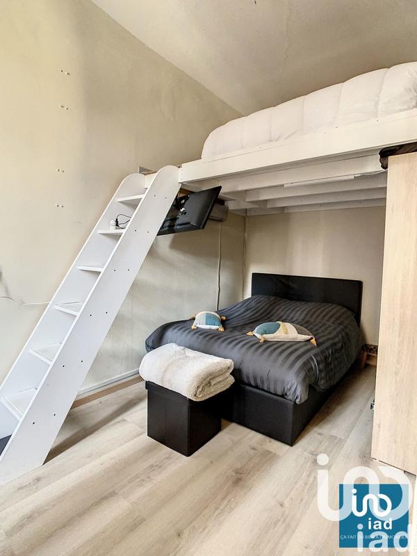 Maison - 298 m² - 14 pièces