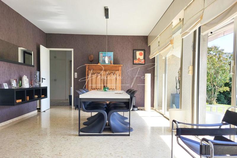 Maison - 166 m² - 5 pièces