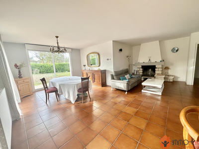 Maison - 112 m² - 4 pièces