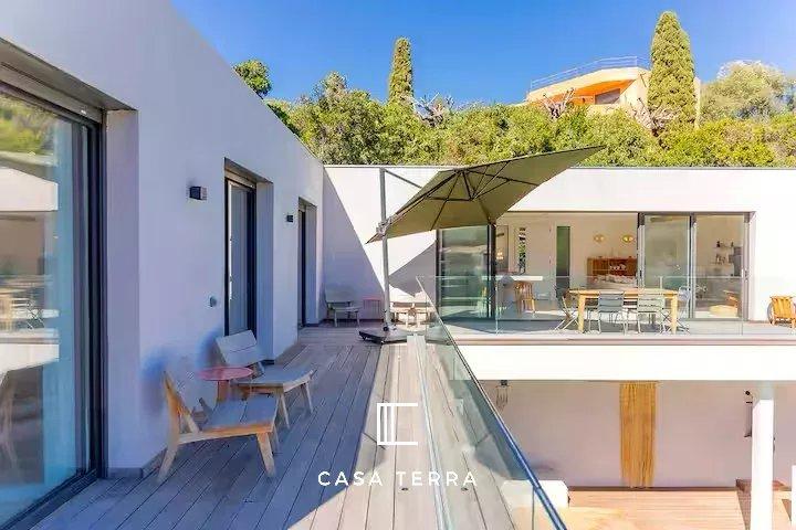 Villa - 150 m² - 6 pièces