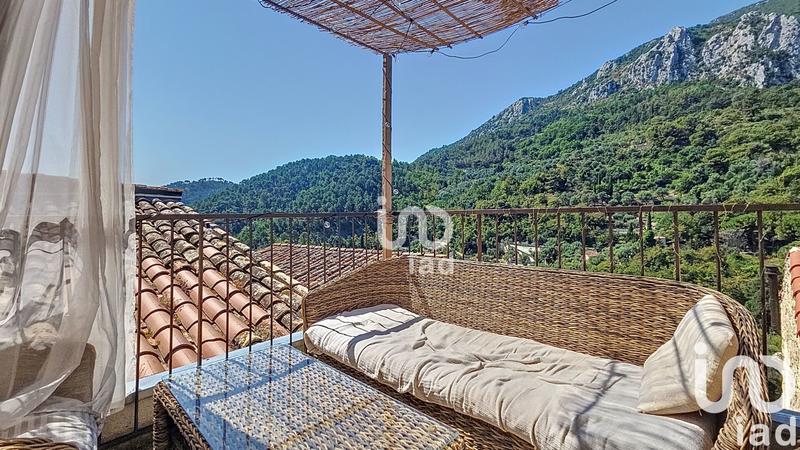 Maison de village - 90 m² - 4 pièces