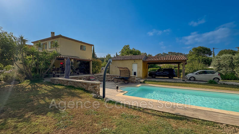 Villa - 117 m² - 4 pièces