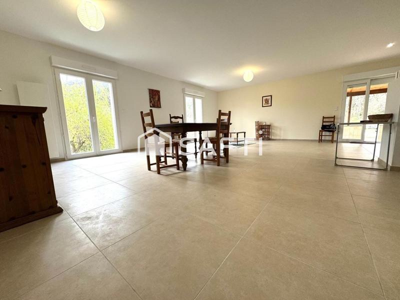 Villa - 171 m² - 6 pièces