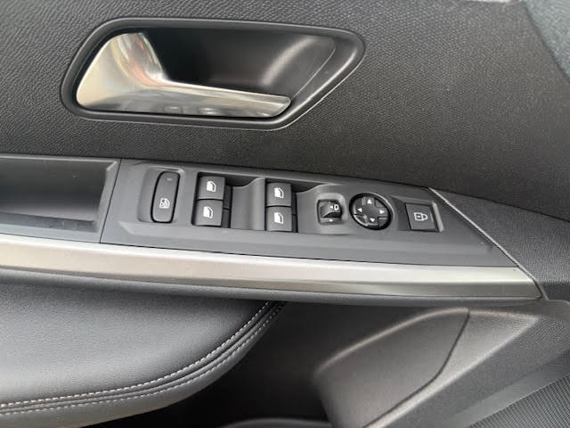 Peugeot 3008 Hybride 145cv E-Dsc6 Allure 360