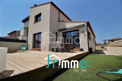 Villa - 123 m² - 4 pièces