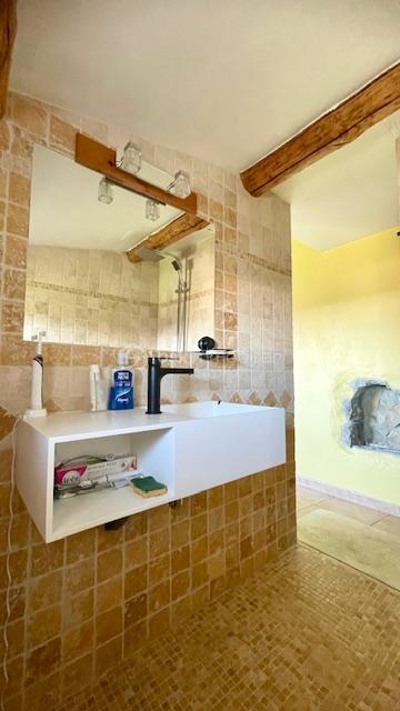 Maison en pierre - 142 m² - 6 pièces