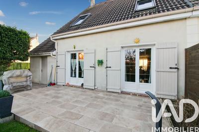 Maison - 112 m² - 5 pièces