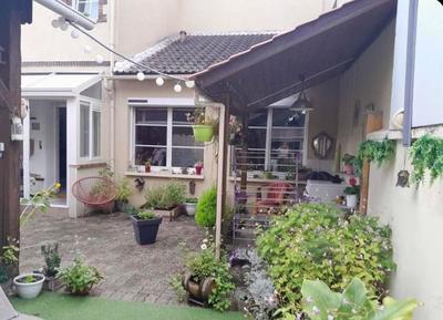 Maison de ville - 134 m² - 9 pièces