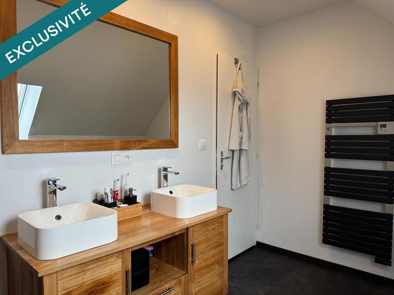 Maison - 147 m² - 6 pièces