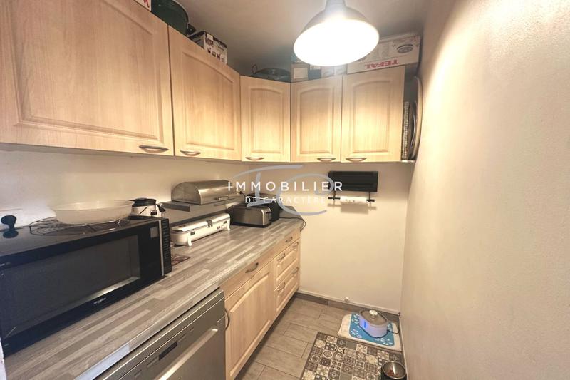 Appartement - 82 m² - 4 pièces