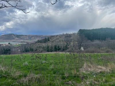 Terrain constructible - 6 408 m²