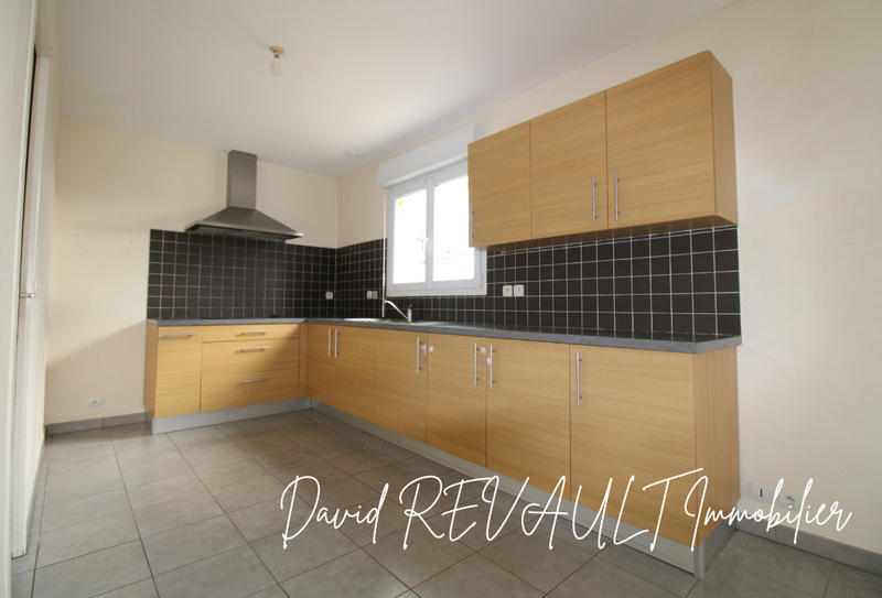 Maison - 150 m² - 10 pièces