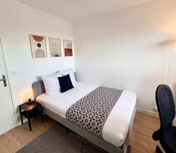 Studio - 9 m² - 1 pièce