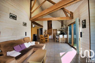 Maison - 117 m² - 6 pièces