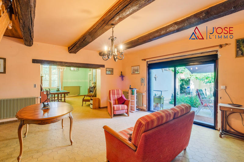 Maison ancienne - 228 m² - 6 pièces