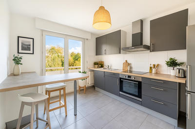 Appartement - 83 m² - 4 pièces