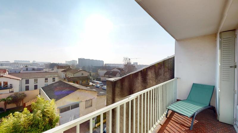 Appartement - 87 m² - 5 pièces