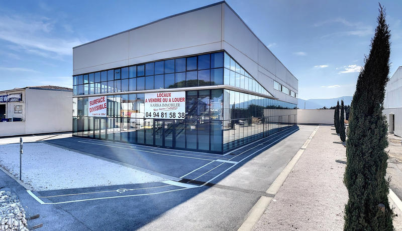 Local d'activités - 290 m²