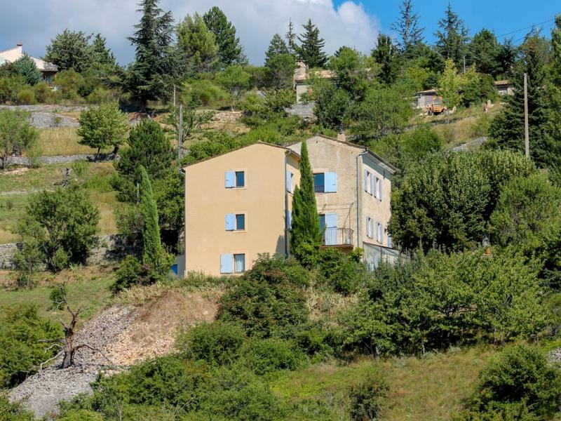 Villa - 182 m² - 6 pièces