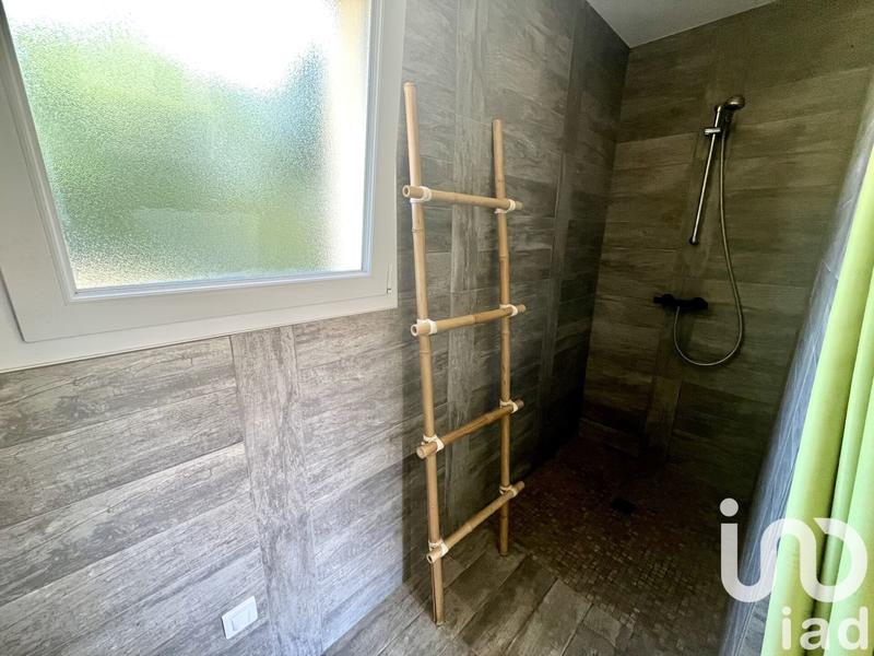 Maison - 176 m² - 8 pièces