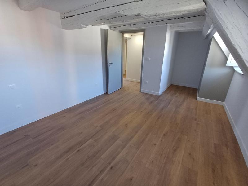 Duplex - 84 m² - 4 pièces