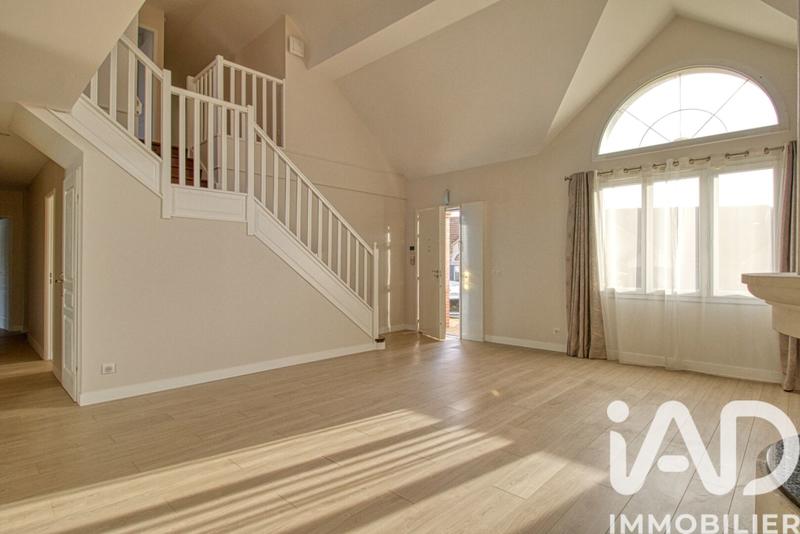 Maison - 171 m² - 6 pièces