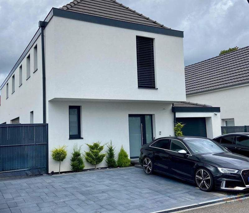 Maison contemporaine - 210 m² - 7 pièces